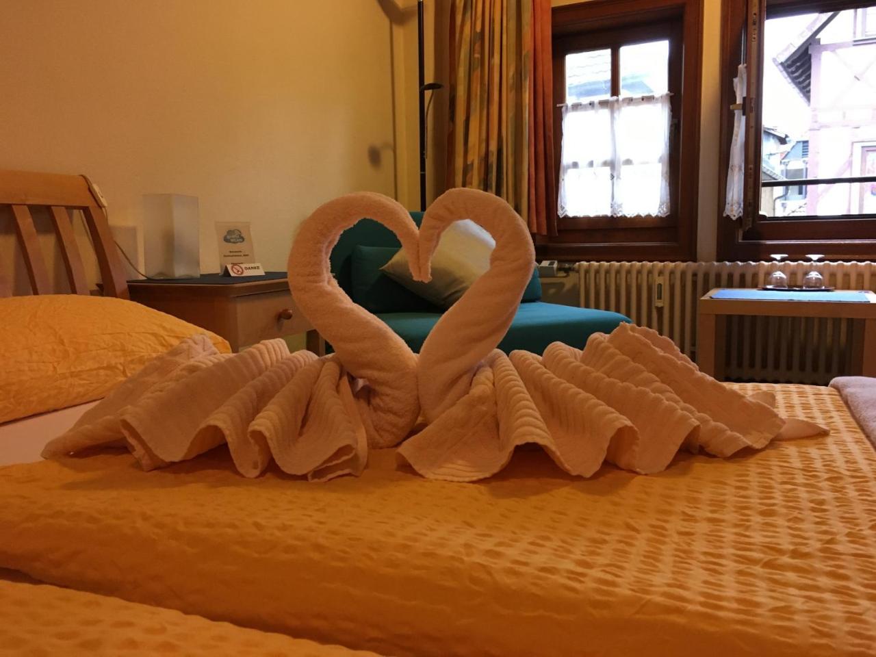 Hotel Im Hochzeitshaus Schotten Extérieur photo